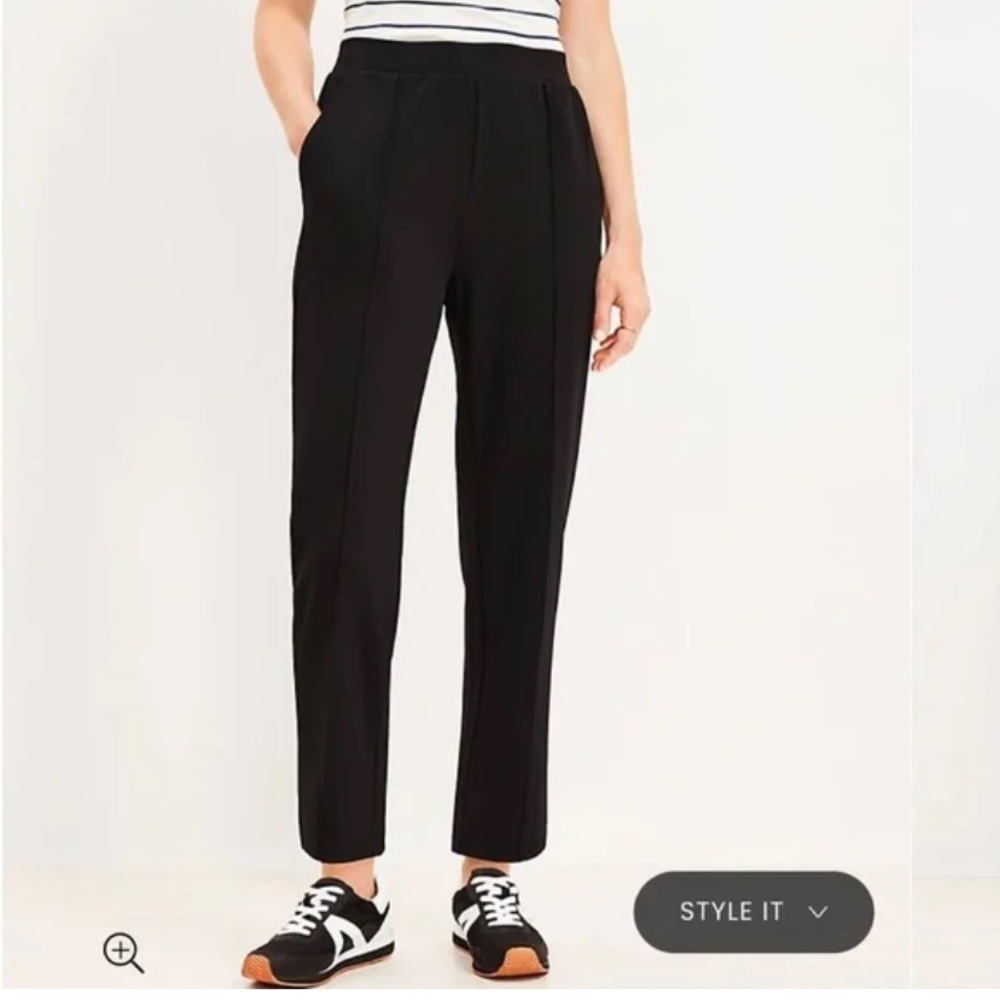 LOFT Black Cropped Pintuck Pants